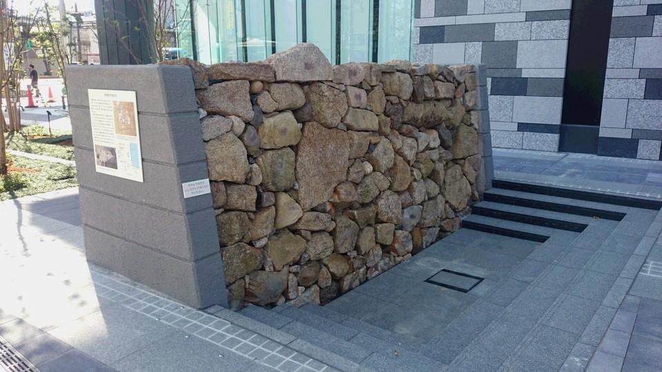 津城