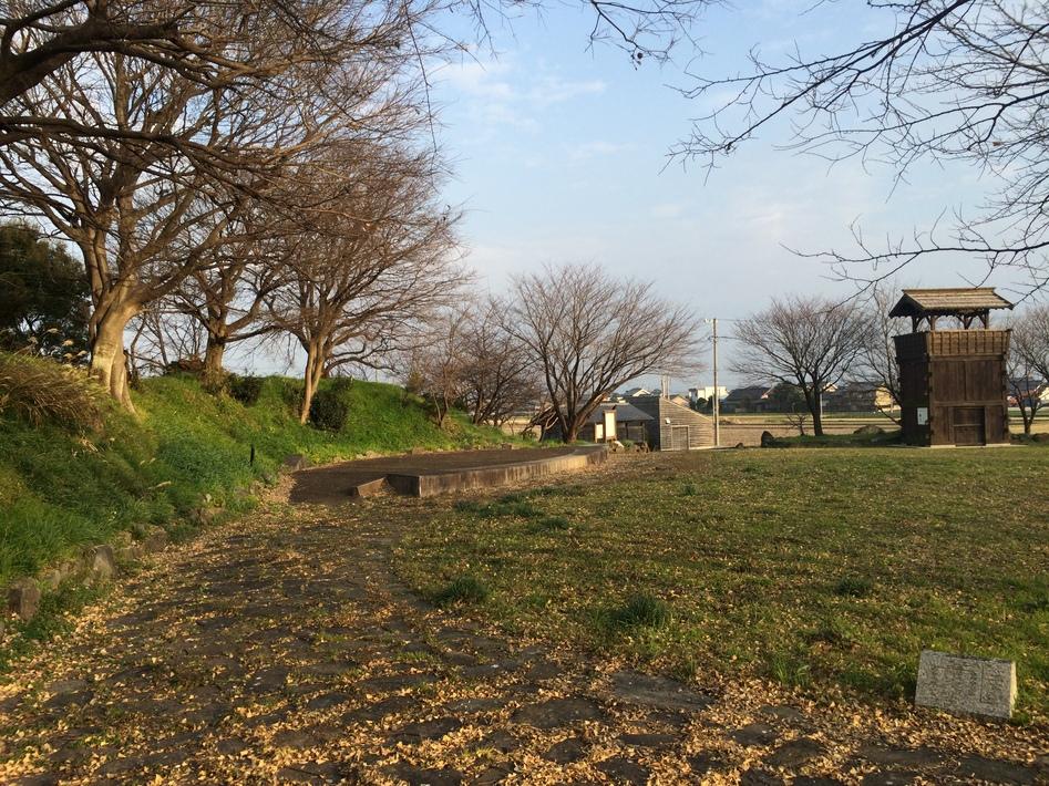 伊奈城