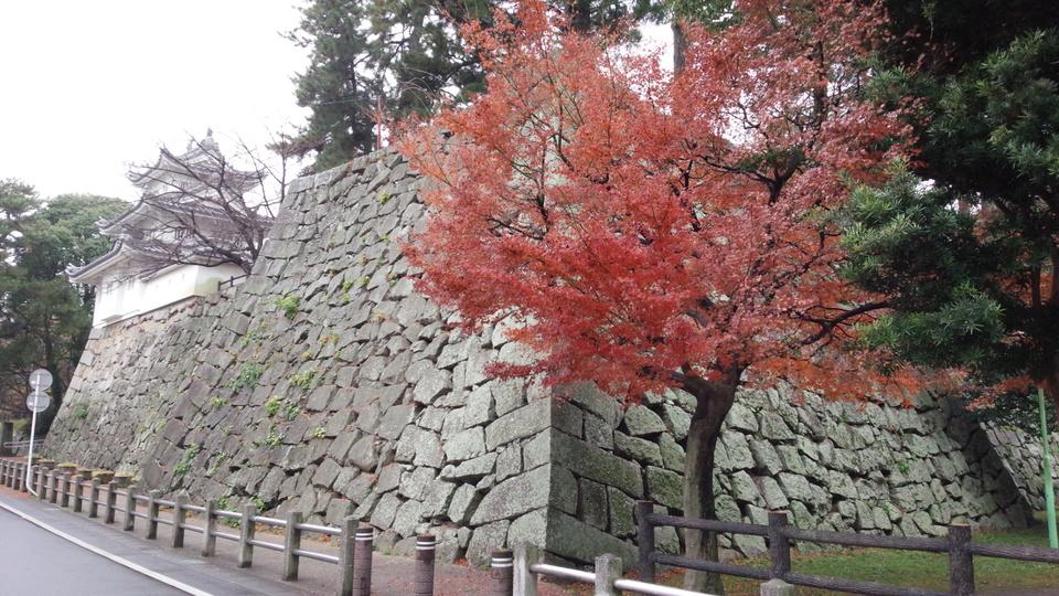 津城