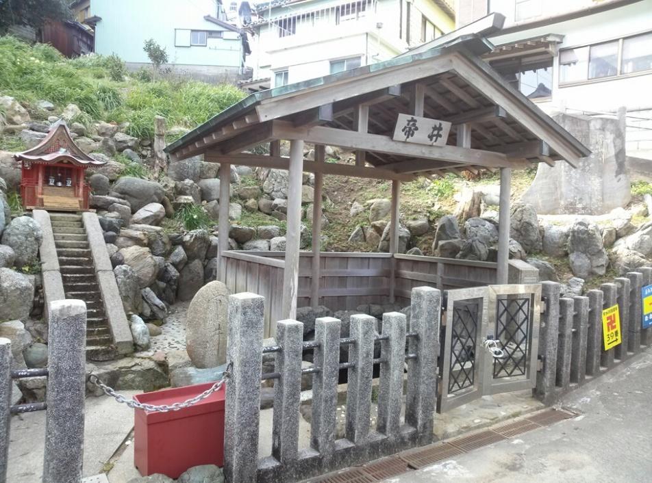 篠島城