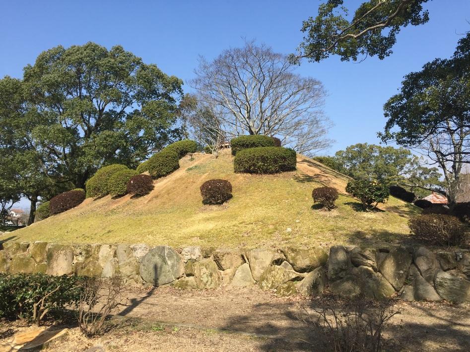 蓮池城