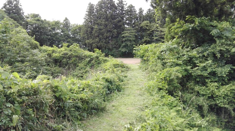 郷六城
