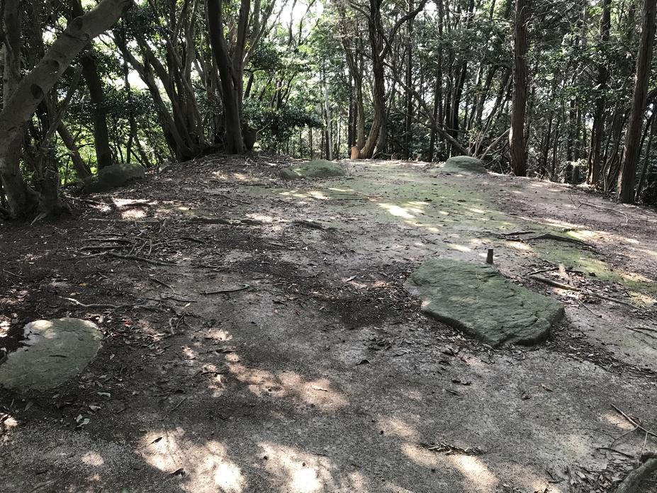 怡土城