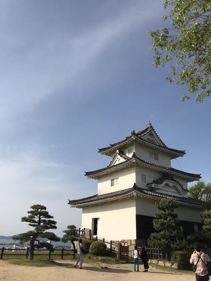丸亀城