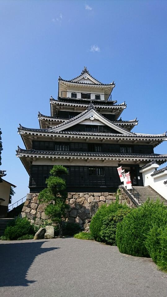 中津城
