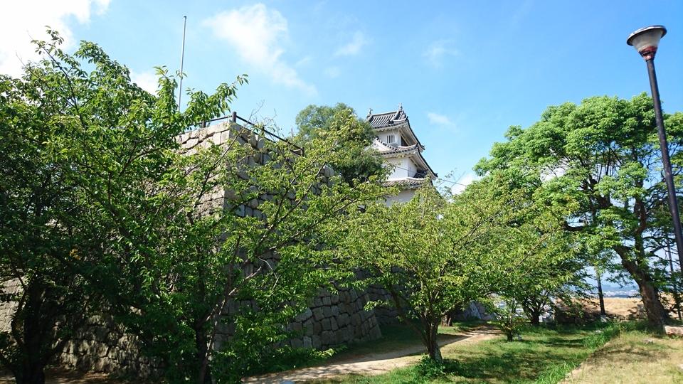 丸亀城