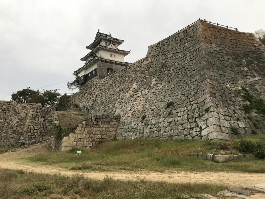 丸亀城