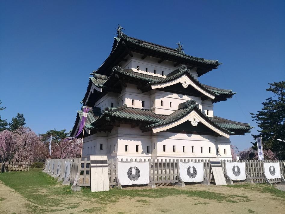 弘前城