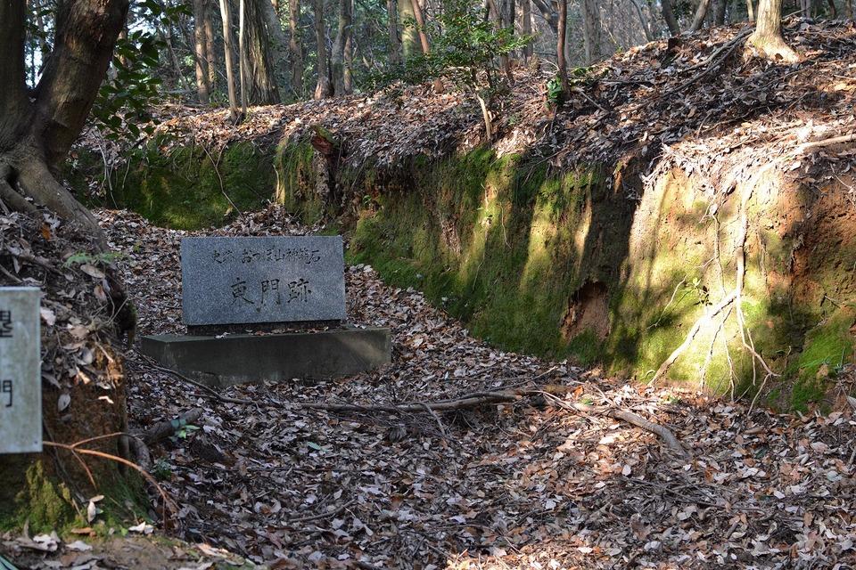 おつぼ山神籠石