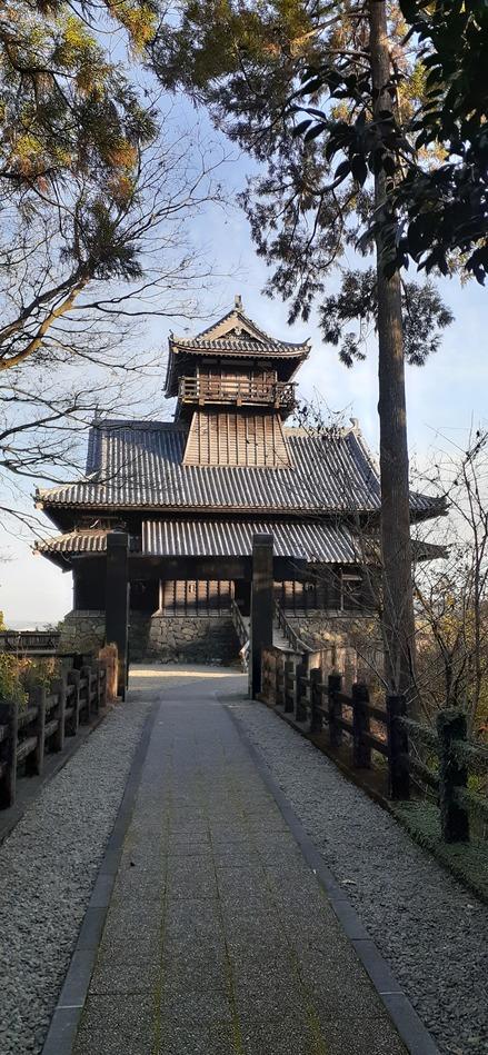 綾城