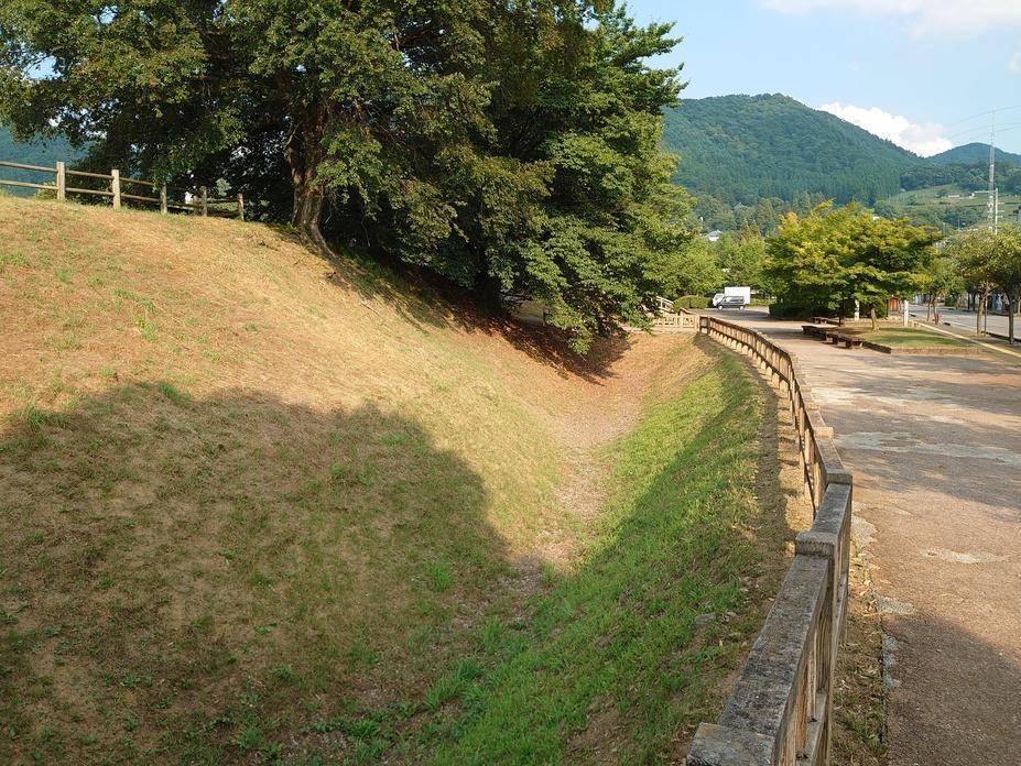 高梨氏城館