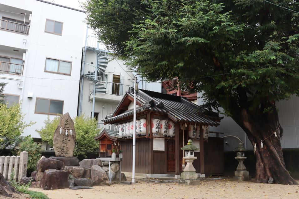 八尾城