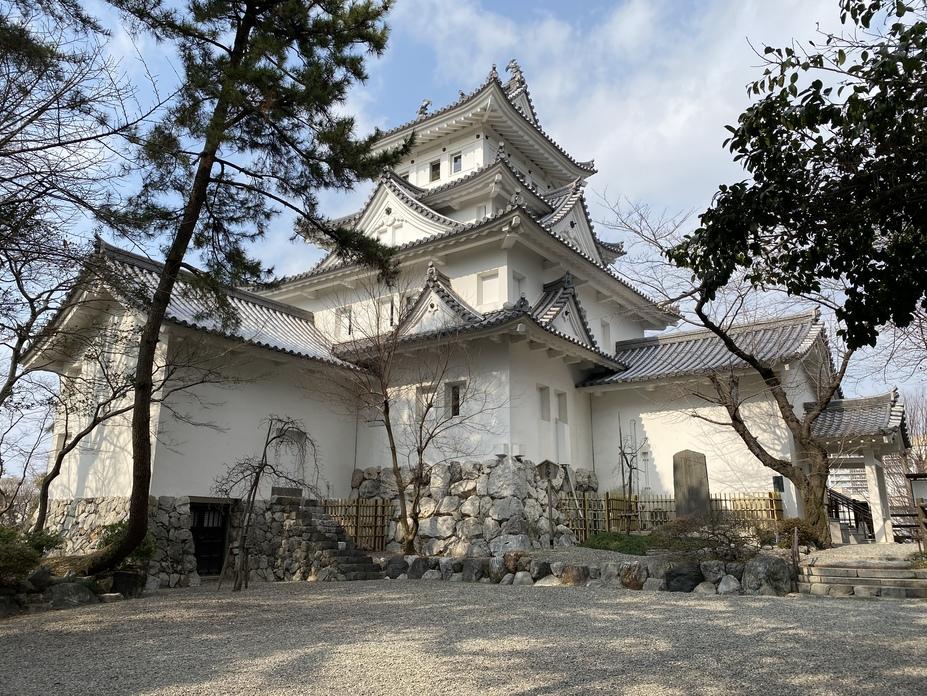 大垣城