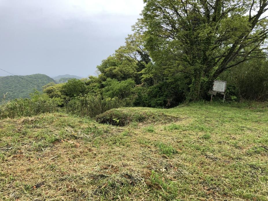 雨滝城