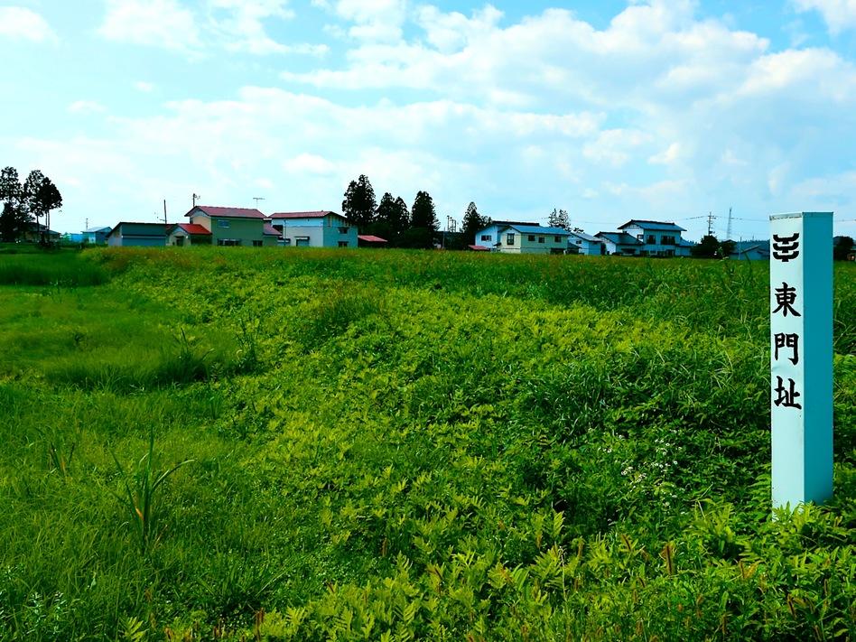 本堂城