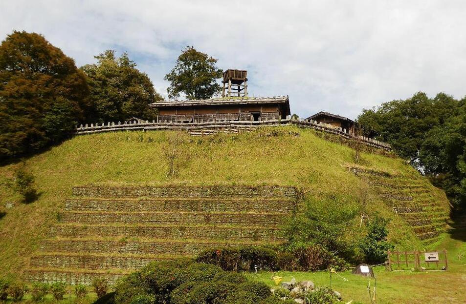 足助城