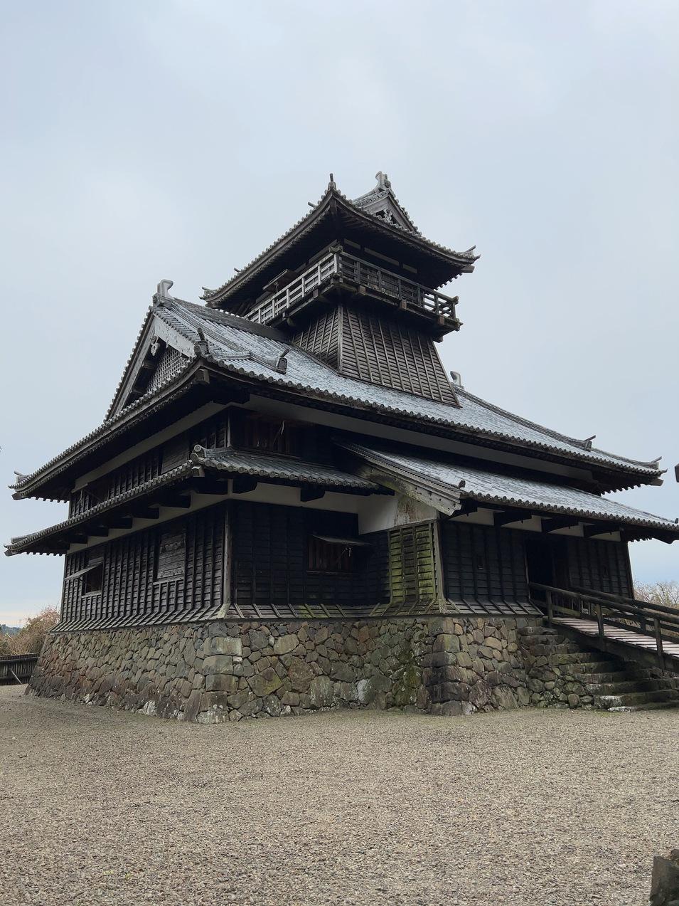 綾城