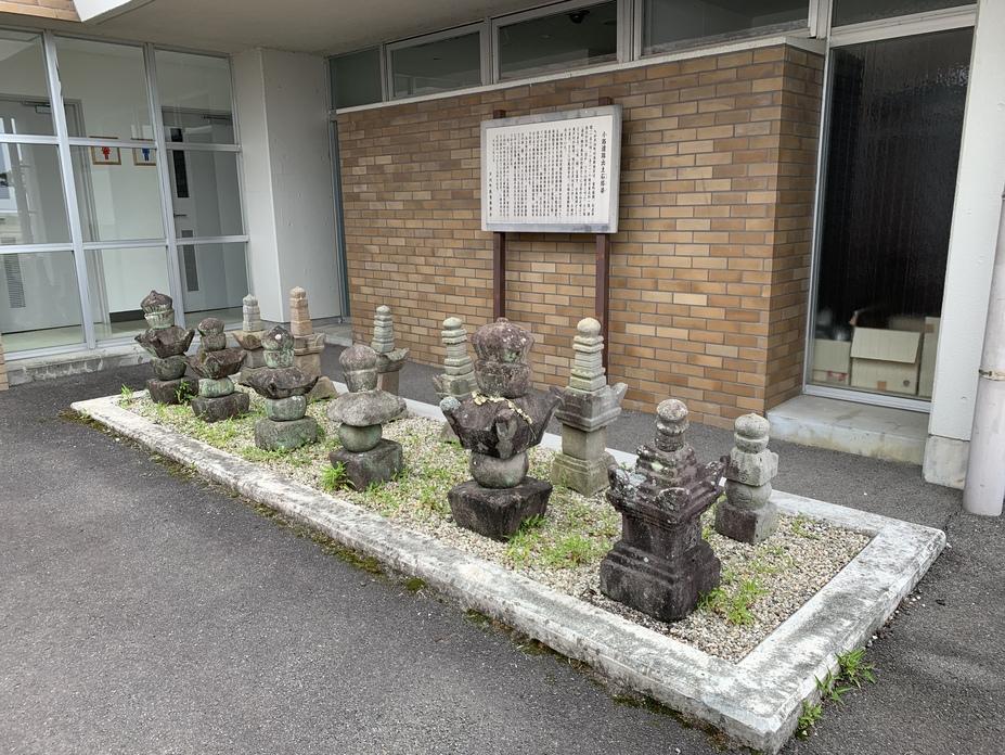 陣の森城