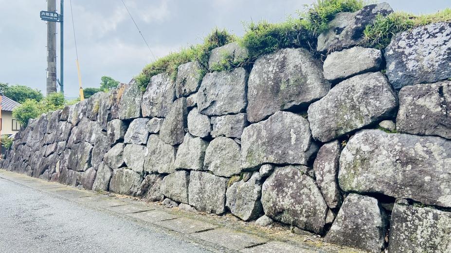 内牧城