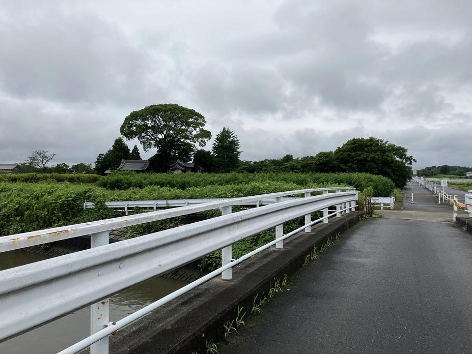 片原一色城