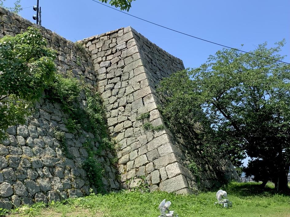 丸亀城