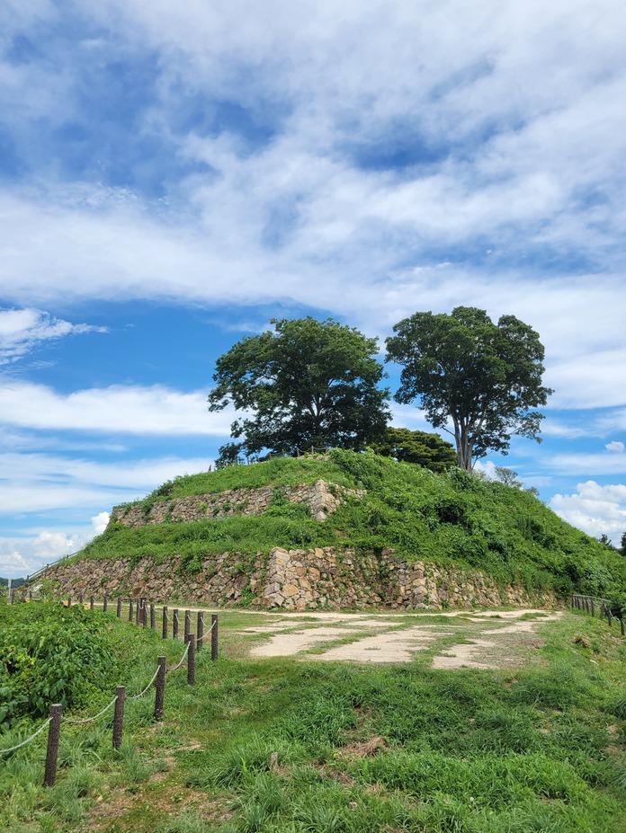 月山富田城