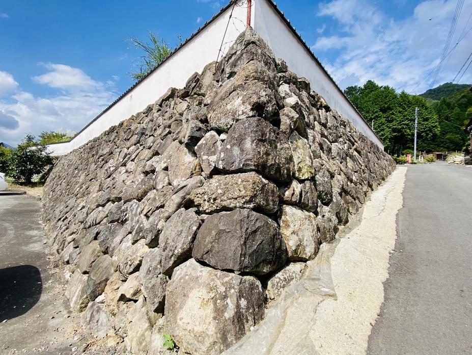 糸井陣屋