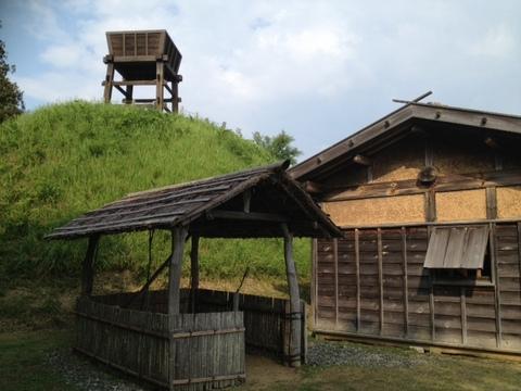 足助城