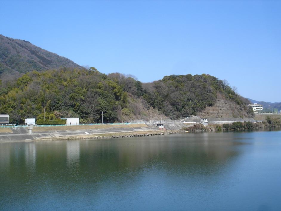 八木城