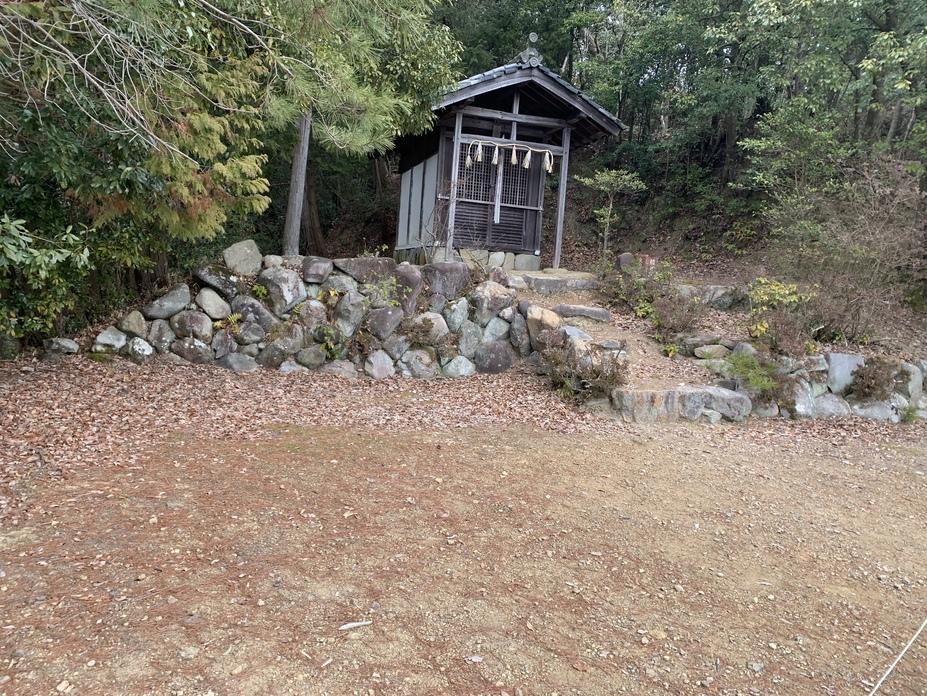 山下城