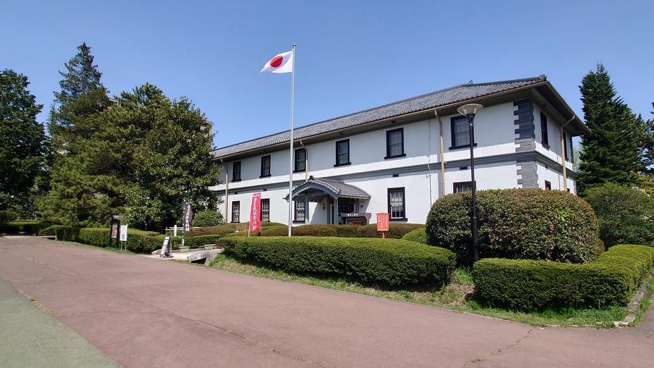 国分鞭館