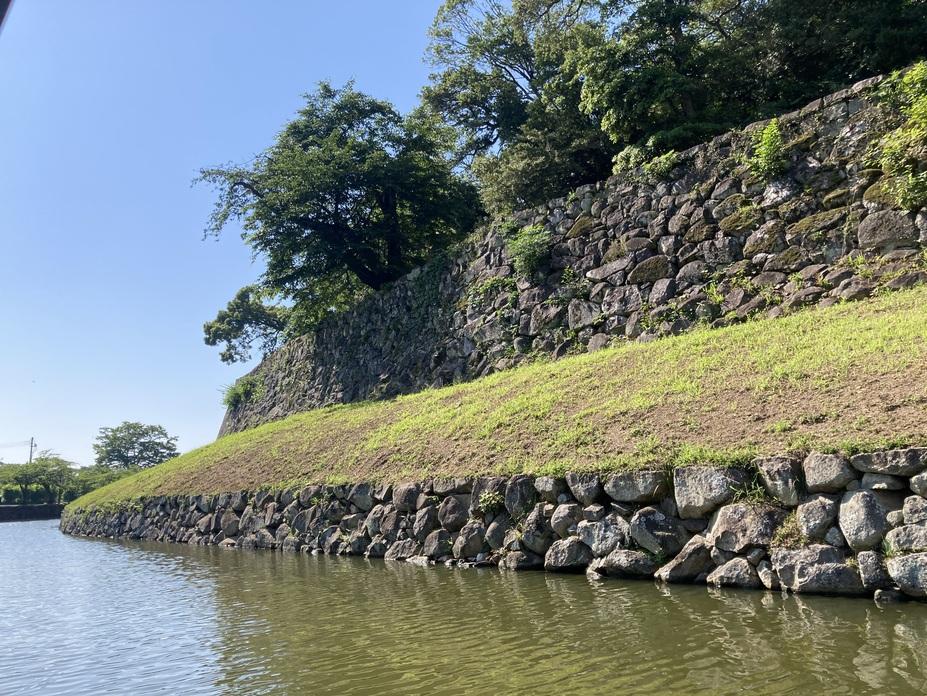 彦根城
