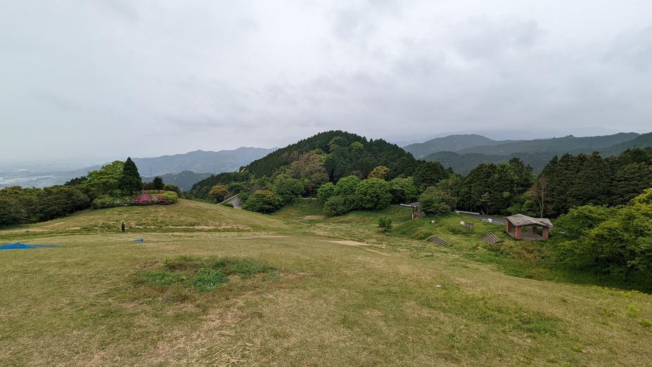 基肄城