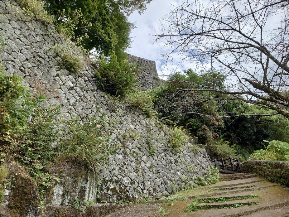 岡城