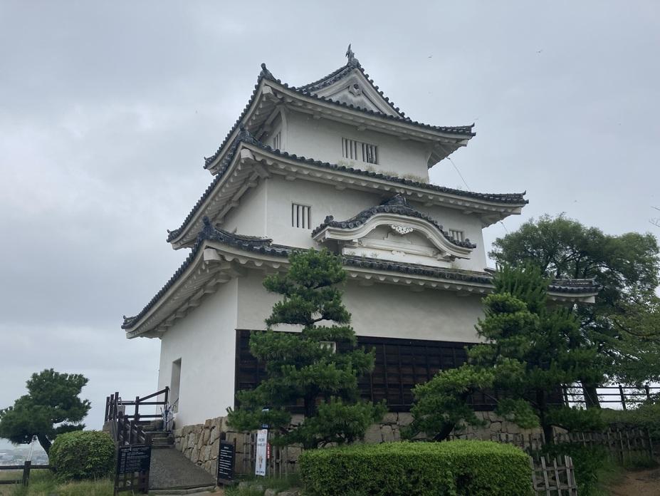 丸亀城