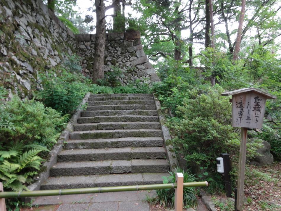 亀山城