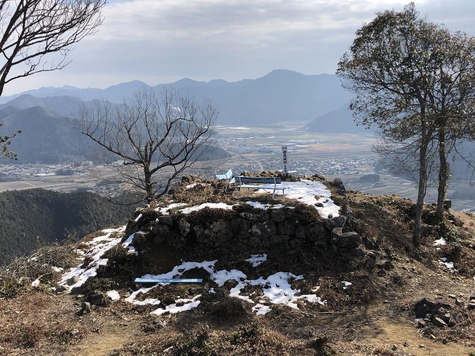 岩尾城
