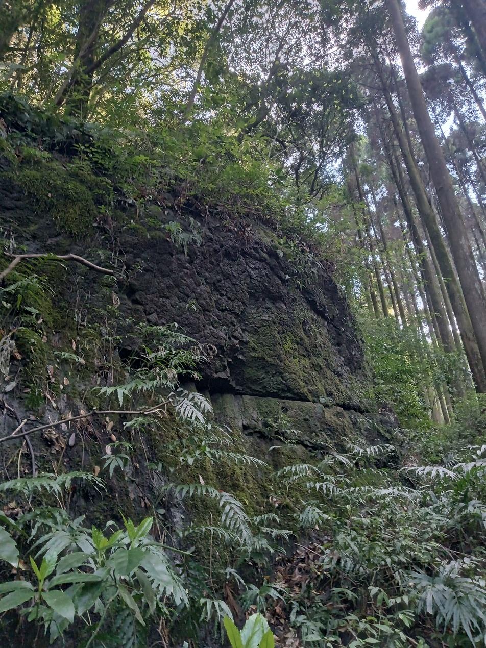 岩剣城