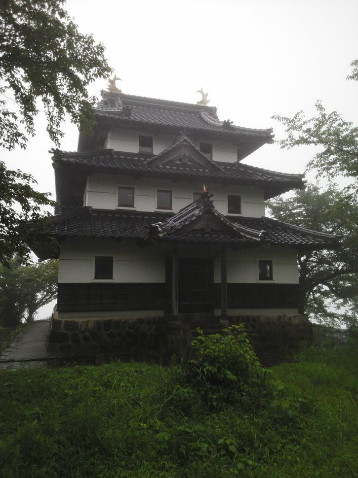 羽衣石城