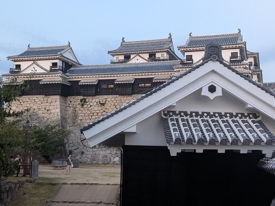 松山城