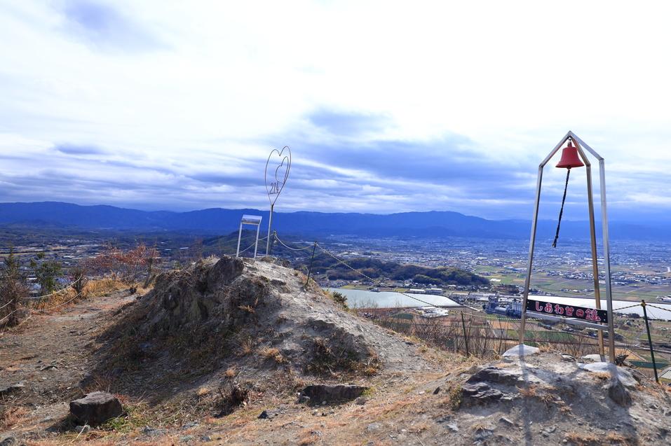 爺神山城