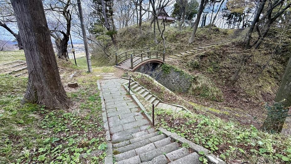 尾浦城