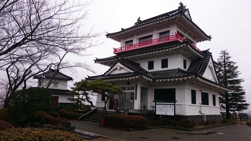 涌谷城